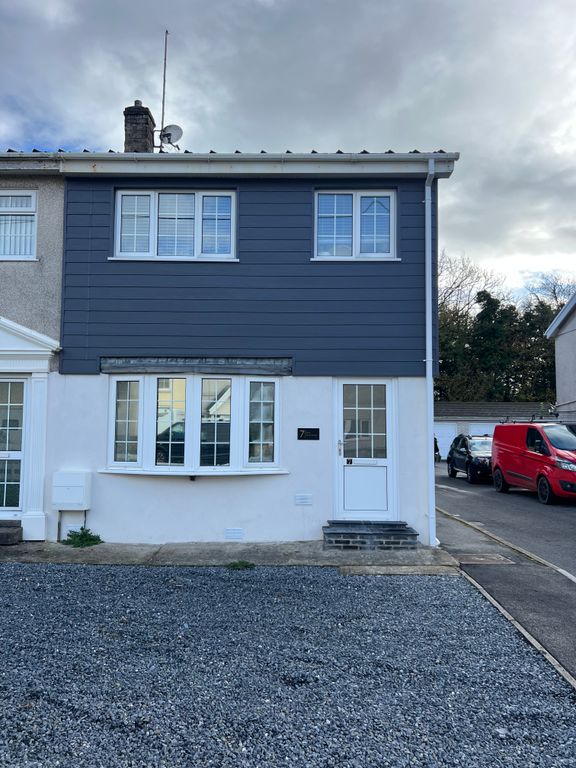 3 bed end terrace house for sale in The Nurseries, Llanelli SA15, £
