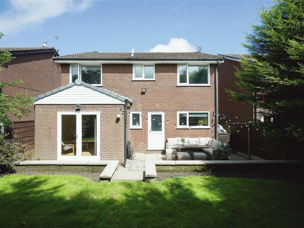 4 bed detached house for sale in Ashford Close, Elton, Bury, Greater