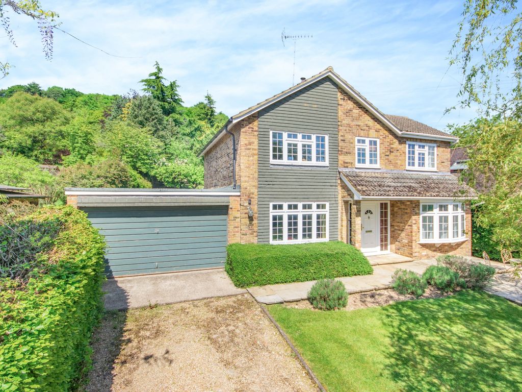 4 bed detached house for sale in Pednor Road, Chesham HP5 Zoopla