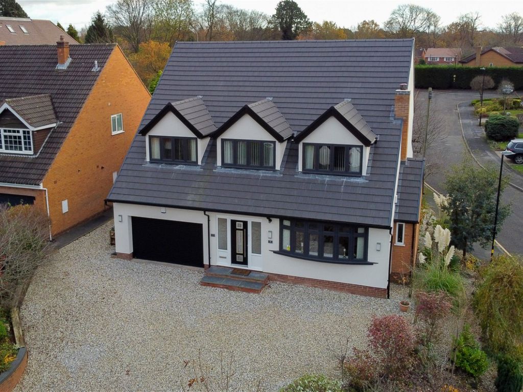 4 bed detached house for sale in Digby Road, Sutton Coldfield B73, £