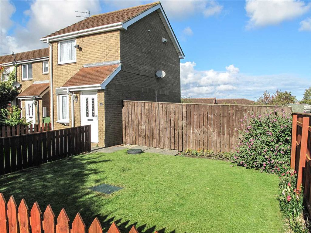 2 bed semidetached house to rent in Humsford Grove, Eastfield Glade, Cramlington NE23, £600 pcm