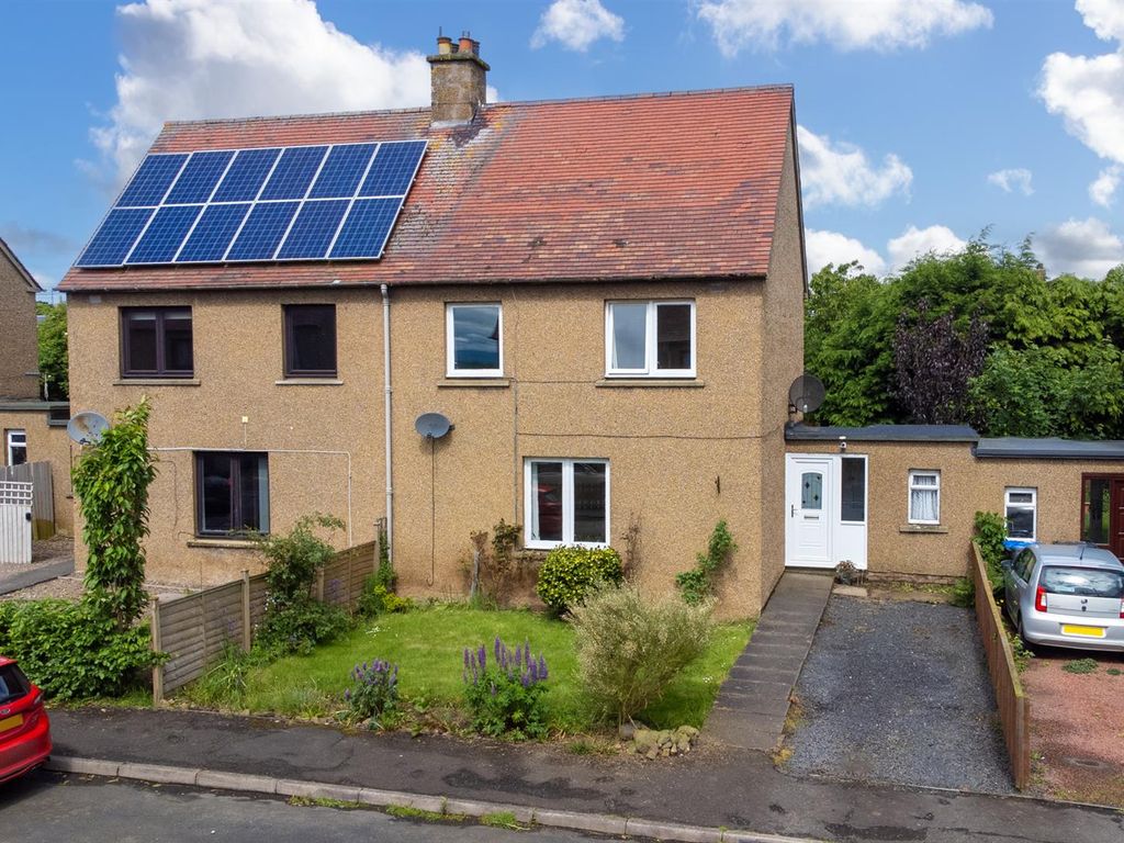 2 bed semidetached house for sale in 7 Wellfield, Swinton TD11, £