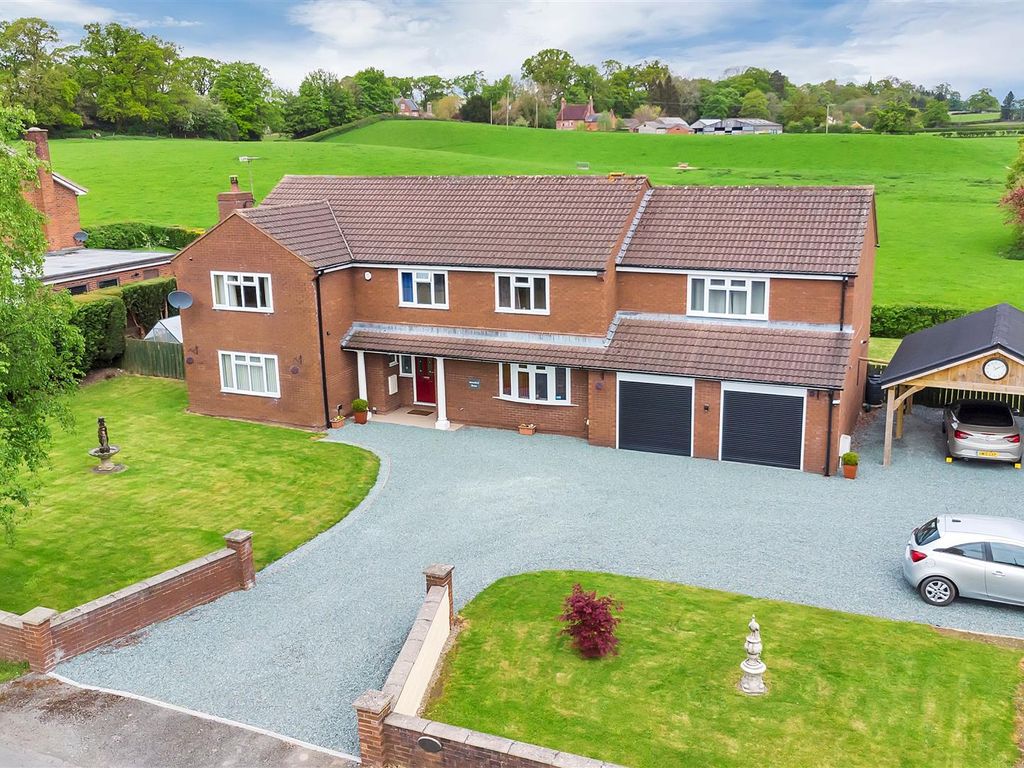 4 bed detached house for sale in Preshenlle Lane, Gobowen, Oswestry
