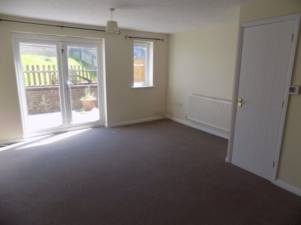 2 bed property to rent in Ffordd Melyn Mair, Llansamlet SA7 Zoopla