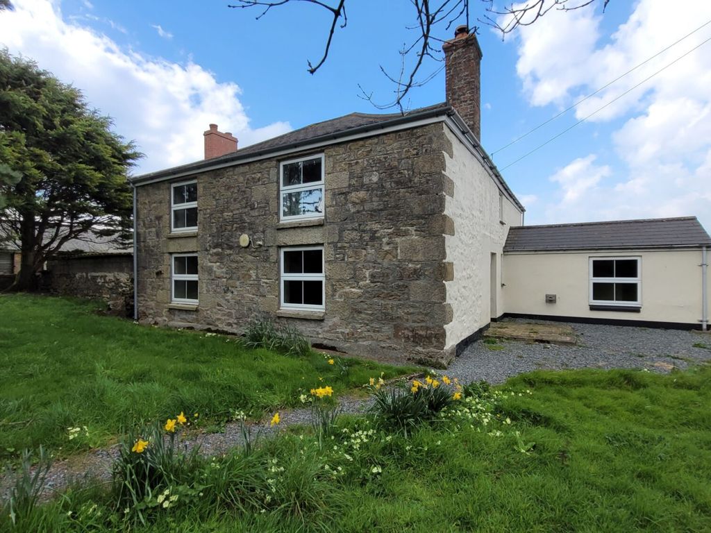 4 bed farm to rent in Carvolth Farm, Crowan, Praze, Camborne, Cornwall