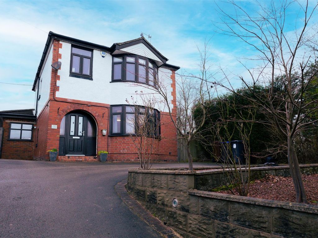 3 bed detached house for sale in Tunstall Road, Knypersley, StokeOn