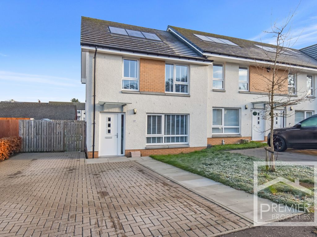 3 bed end terrace house for sale in Rosewood Gardens, Uddingston