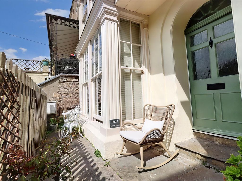 2 bed flat for sale in Hill Road, Clevedon BS21, £259,950 Zoopla