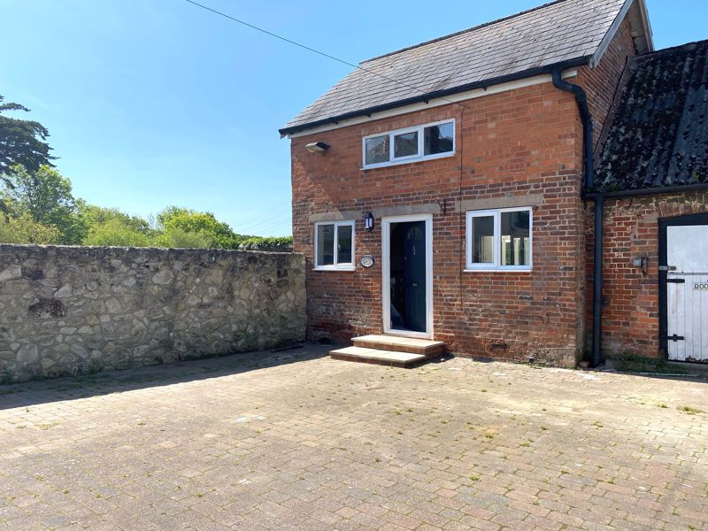 1 bed detached house to rent in Mill Lane, Binfield, Newport PO30 Zoopla