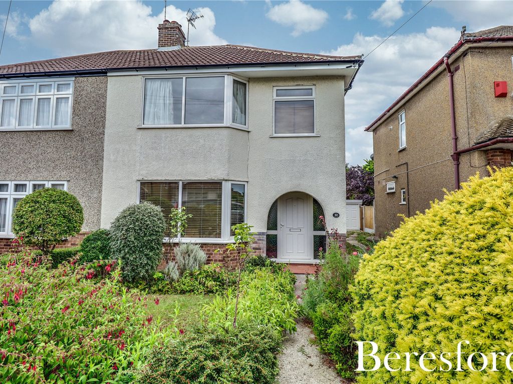 3 bed semidetached house for sale in Ridgeway, Ingatestone CM4 Zoopla