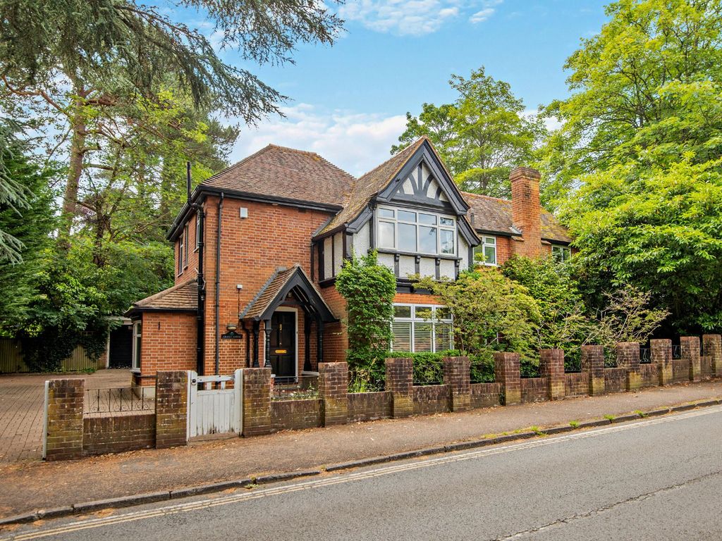 4 bed detached house for sale in Coronation Road, Ascot, Berkshire SL5