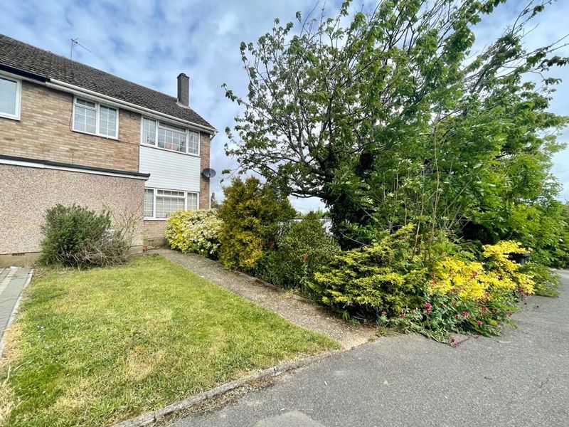 3 bed end terrace house for sale in Oldhill, Dunstable LU6 Zoopla