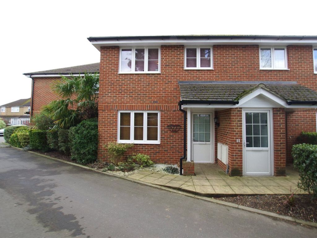 1 bed flat to rent in Hollingsworth Mews, Watford, Hertfordshire WD25