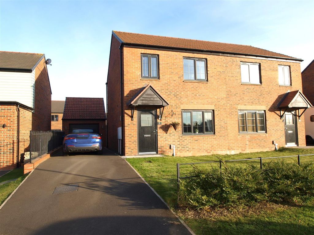 3 bed semidetached house for sale in Coningsby Crescent, St. Nicholas