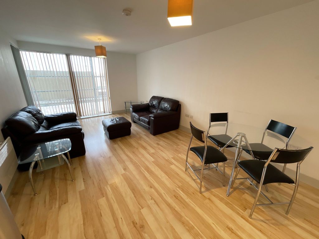 2 bed flat to rent in Vie Building, Manchester M3 Zoopla