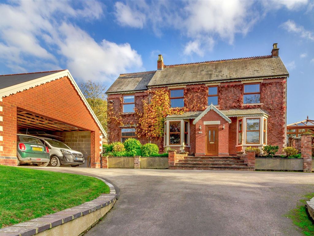 5 bed detached house to rent in Stroud Road, Tuffley, Gloucester GL4, £