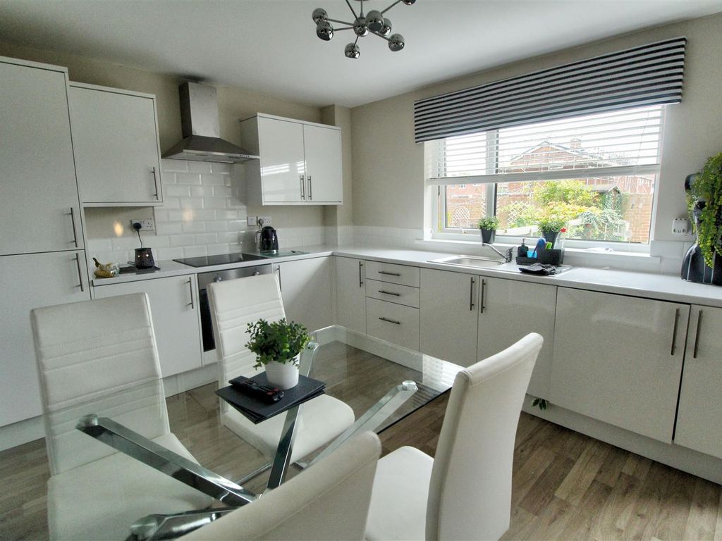 3 bed semidetached house for sale in Gray Road, Hendon, Sunderland SR2