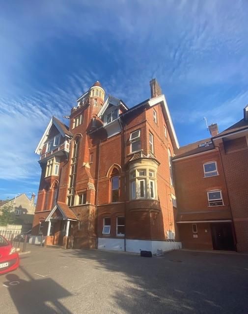 2 bed flat for sale in Old Christchurch Road, Bournemouth BH1 Zoopla