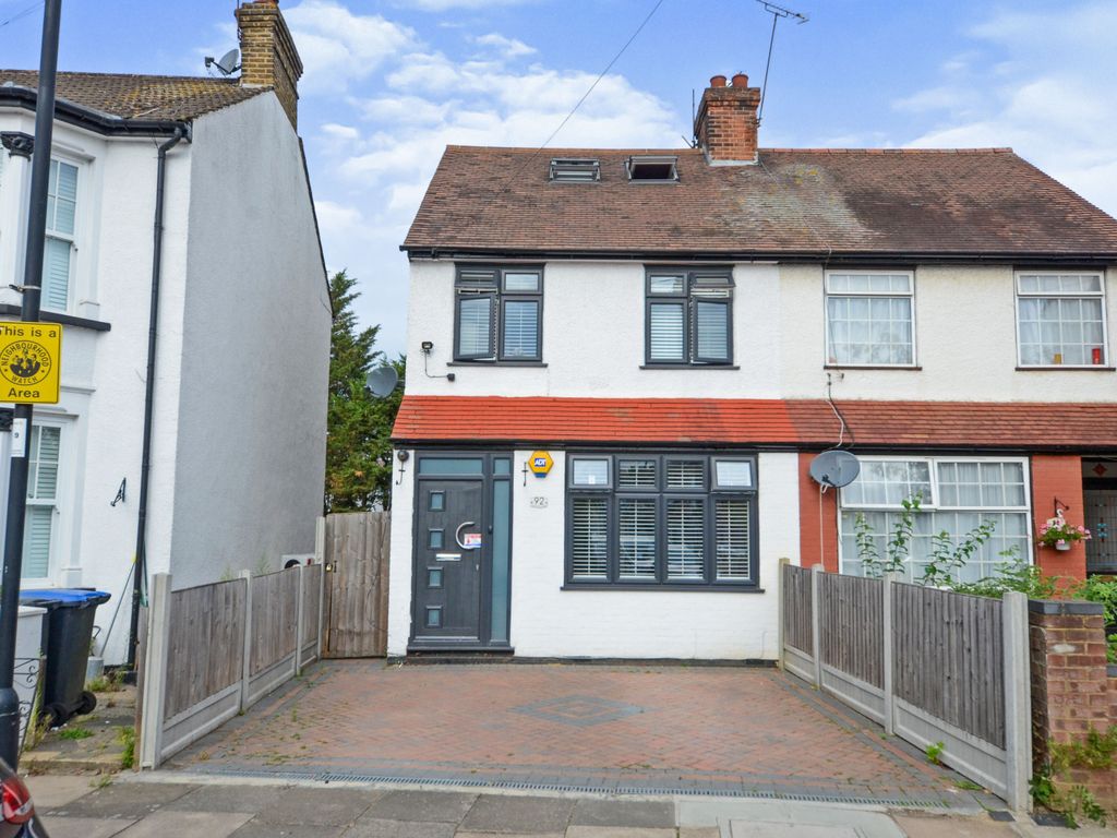 3 bed semidetached house for sale in Holmwood Road, Enfield EN3 Zoopla
