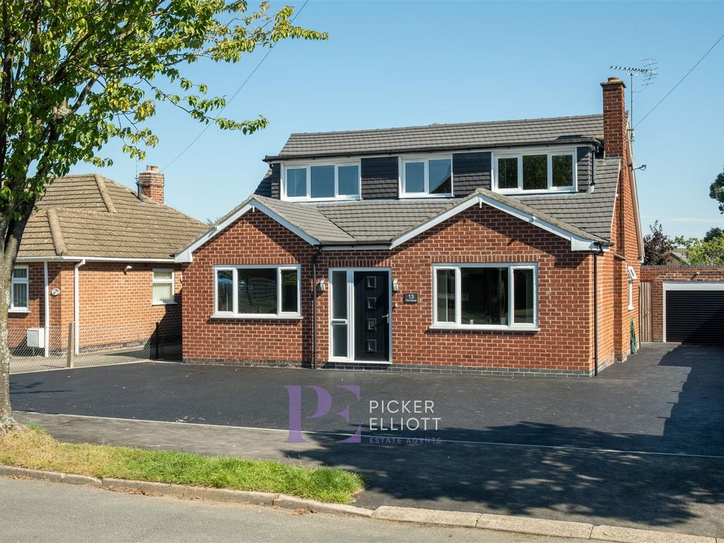 5 bed detached house for sale in The Fairway, Burbage, Hinckley LE10, £