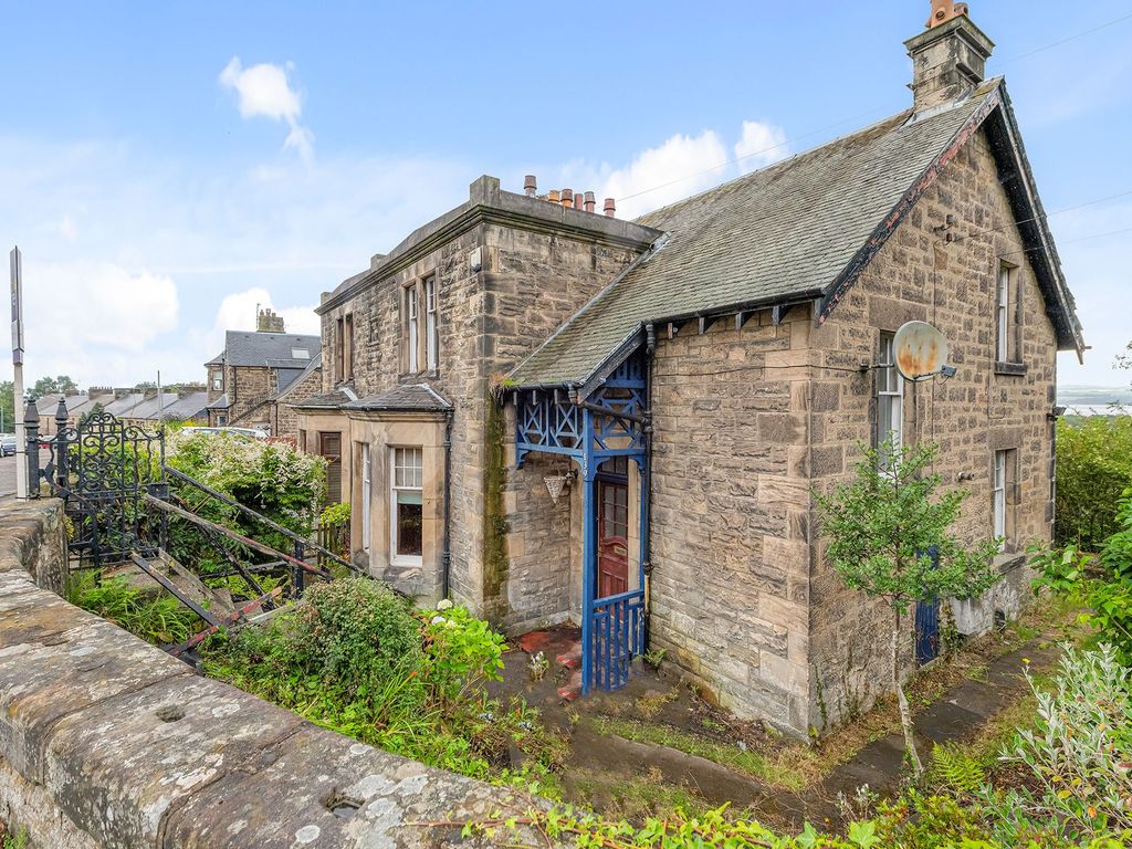 3 bed semidetached house for sale in Stewart Avenue, Bo'ness EH51, £