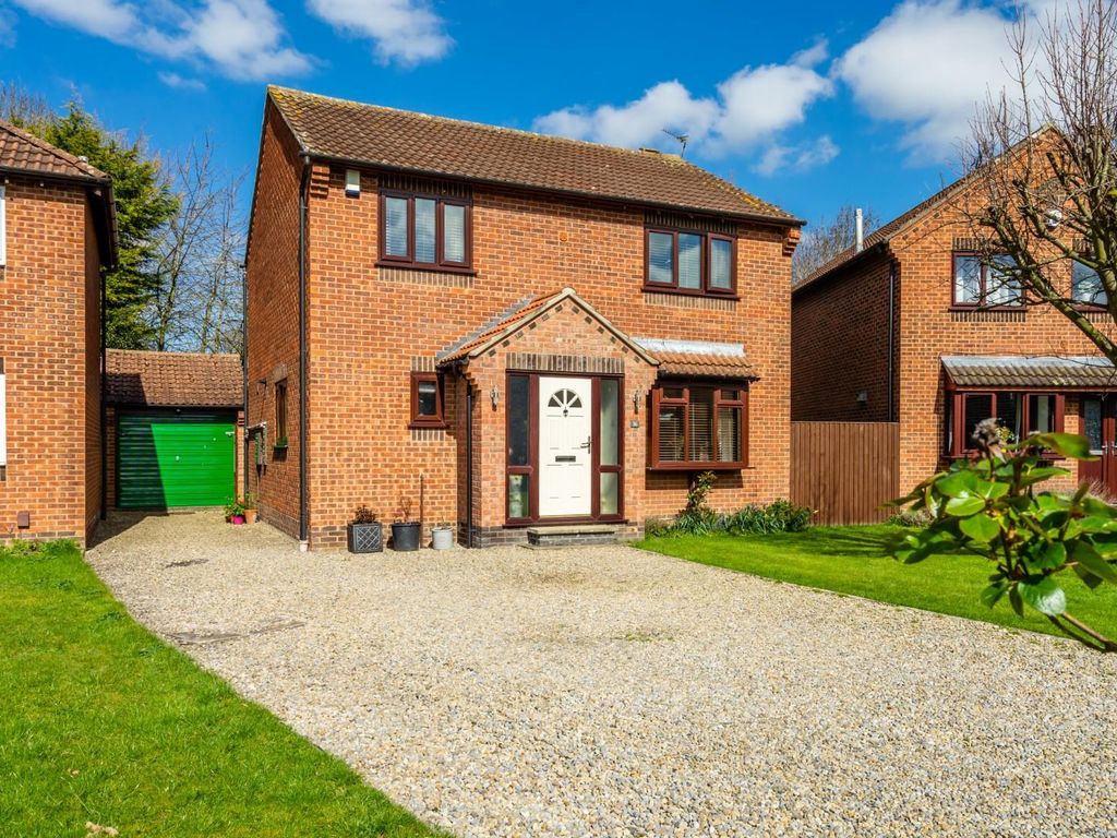 4 bed detached house for sale in Ashbourne Way, Woodthorpe, York YO24