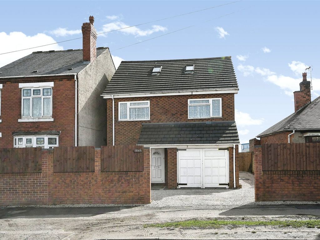 4 bed detached house for sale in Carter Lane East, South Normanton