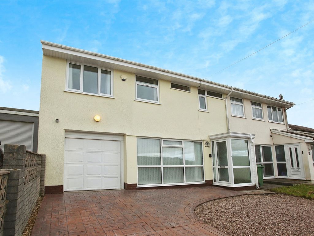 4 bed semidetached house for sale in Mountain Way, Nelson, Treharris