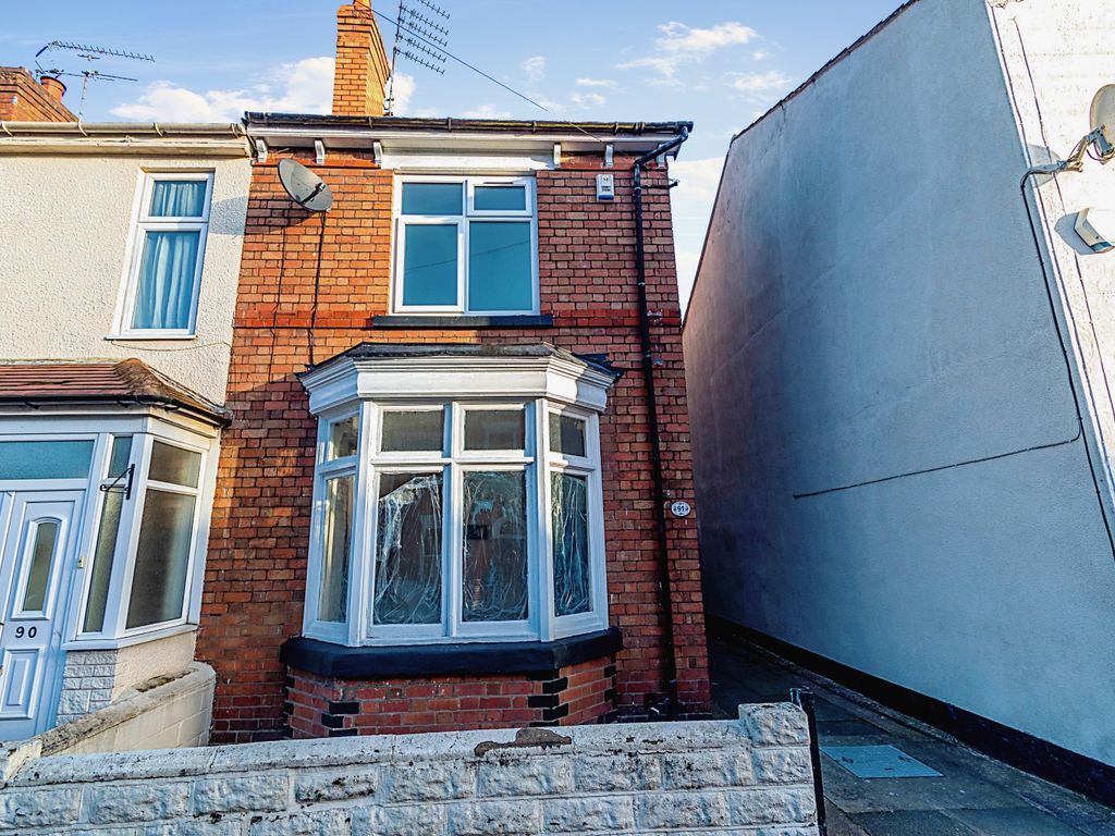 3 bed end terrace house for sale in Newbridge Street, Whitmore Reans