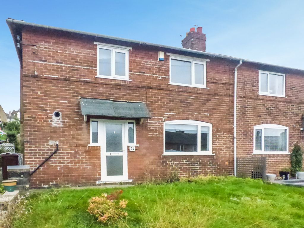 3 bed end terrace house for sale in Powell Road, Bingley, West