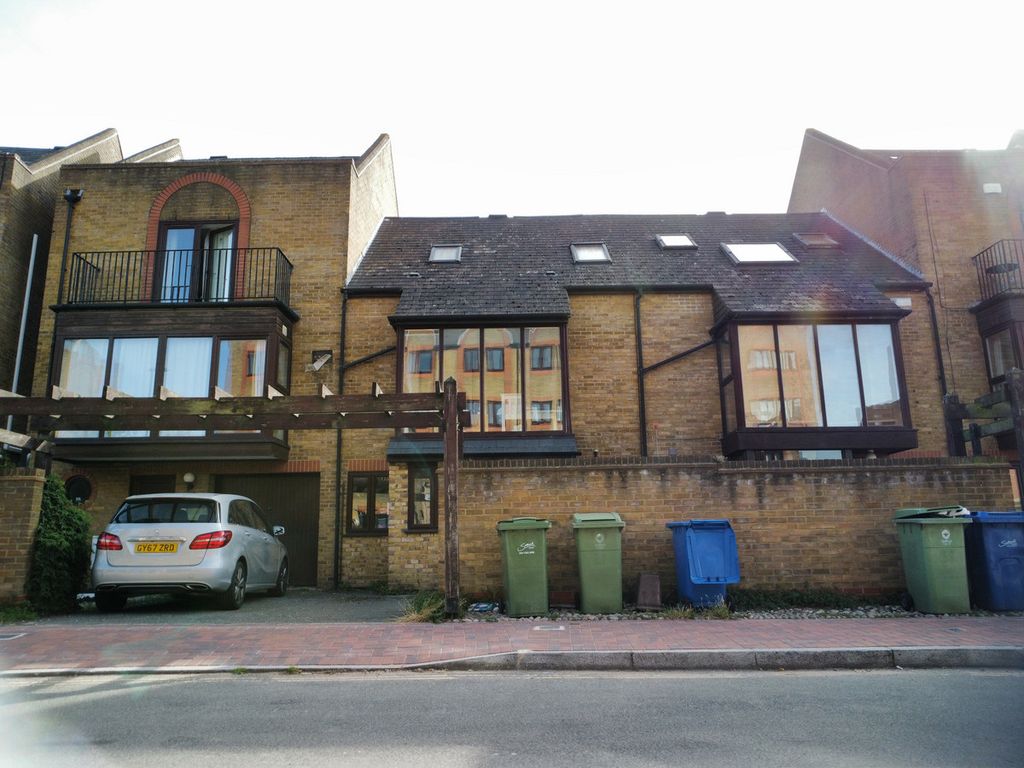 4 bed terraced house for sale in Rotherhithe Street, London SE16, £