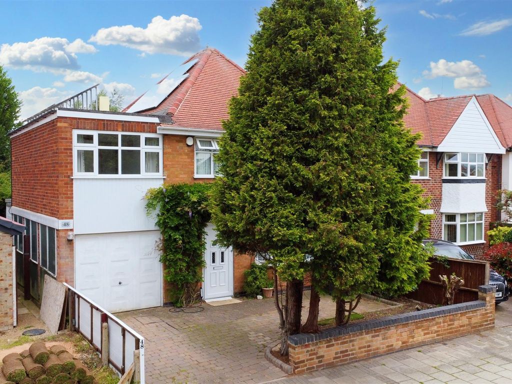 4 bed detached house for sale in Drive, Redhill, Nottingham