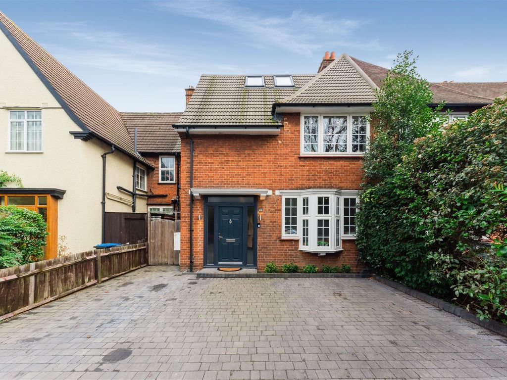 5 bed terraced house for sale in Grand Drive, London SW20 Zoopla