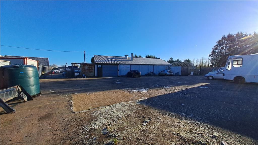 Light industrial to let in Unit 2, Buckingham Road, Little Horwood