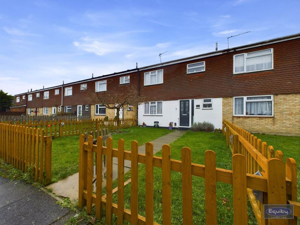 3 bed property for sale in Northview, Swanley, Kent BR8, £320,000 Zoopla