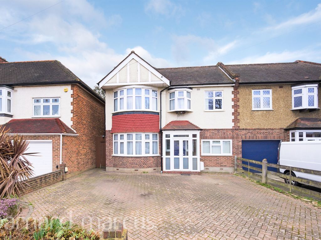4 bed semidetached house for sale in Elgar Avenue, Berrylands