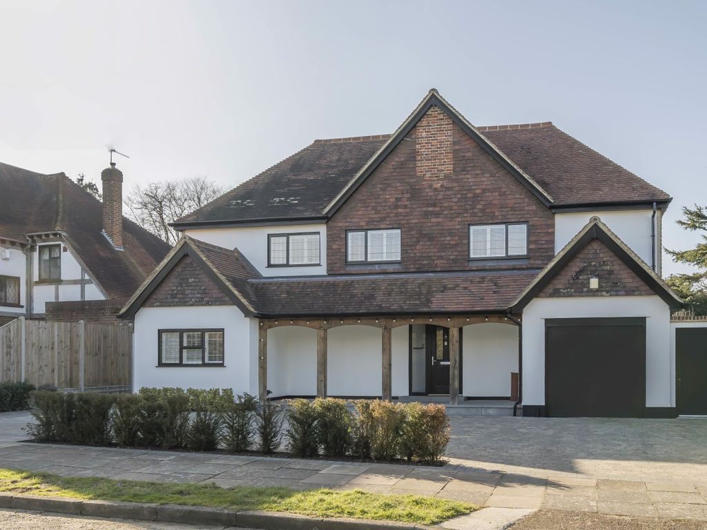 6 bed detached house for sale in The Meadow, Chislehurst, Kent BR7 Zoopla