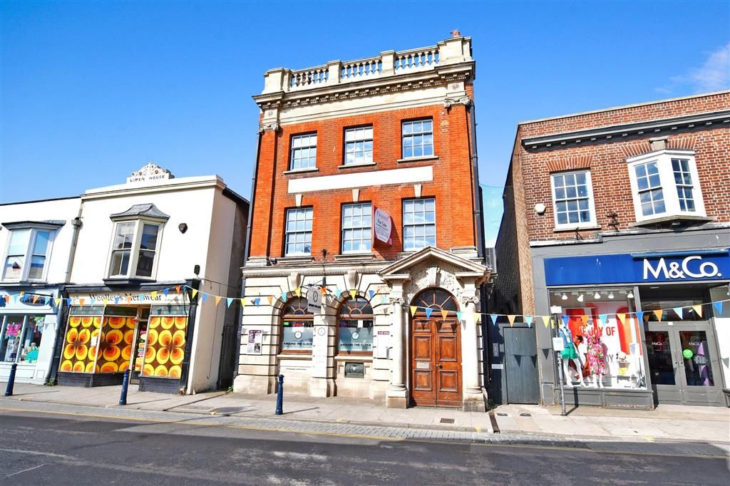 1 bed flat for sale in High Street, Whitstable, Kent CT5 Zoopla