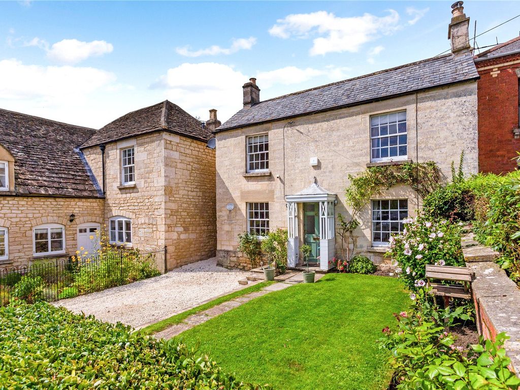 3 bed semidetached house for sale in The Street, Leonard Stanley