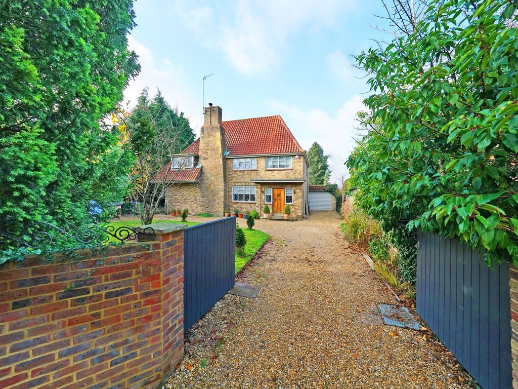 4 bed detached house for sale in Worthing Road, Horsham RH12 Zoopla