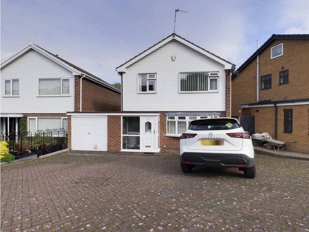 4 bed detached house for sale in Appledore Avenue, Wollaton, Nottingham