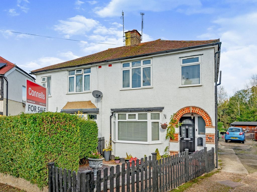 3 bed semidetached house for sale in Prince Albert Square, Redhill RH1