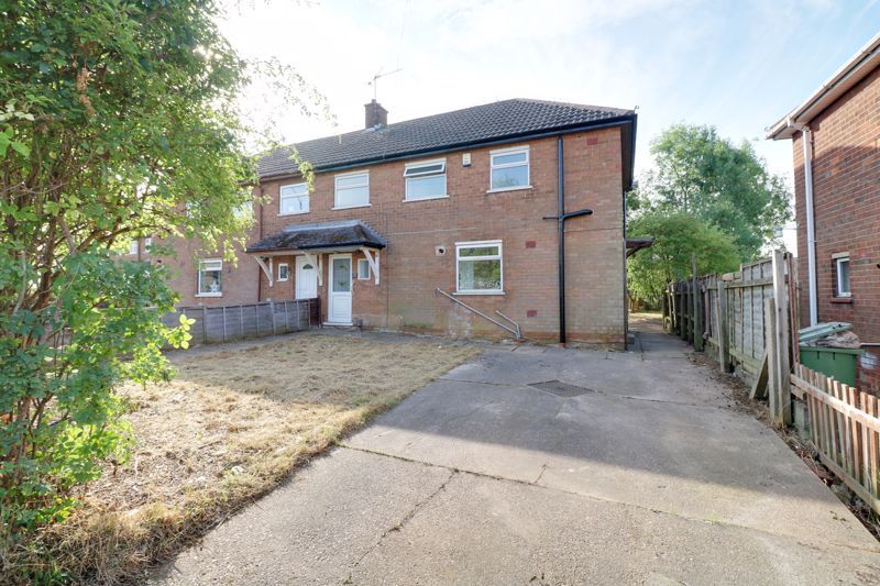 3 bed semidetached house for sale in Angerstein Road, Scunthorpe DN17