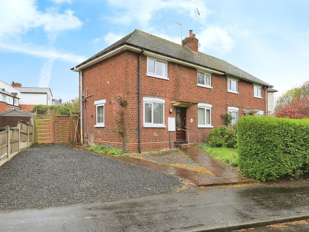 3 bed semidetached house for sale in The Serpentine, Kidderminster