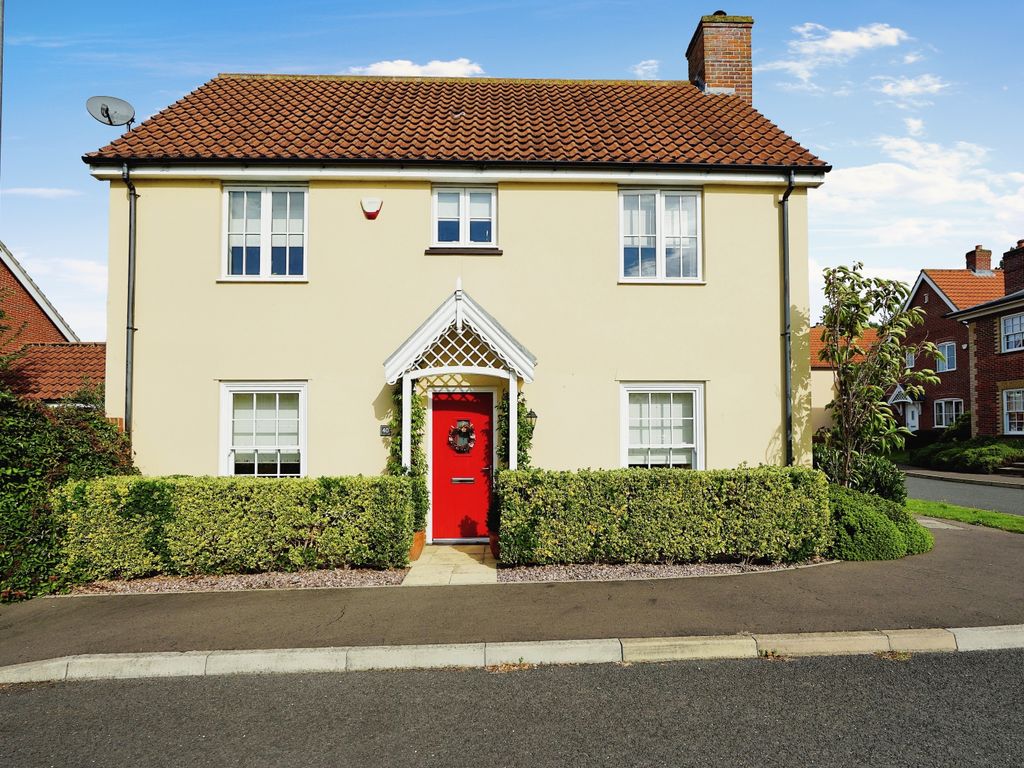 4 bed detached house for sale in Christophers Close, Northrepps, Cromer