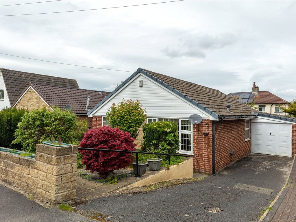 3 bed bungalow for sale in Langdale Avenue, Wyke, Bradford, West