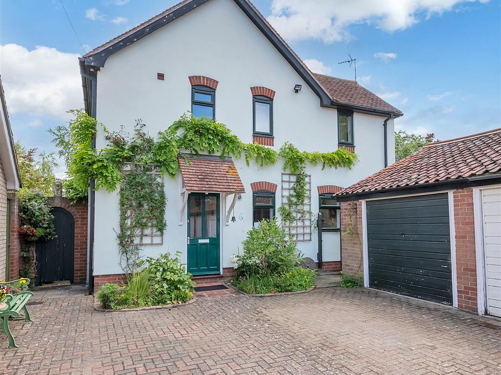 Finsbury Place, Bury St. Edmunds IP33  