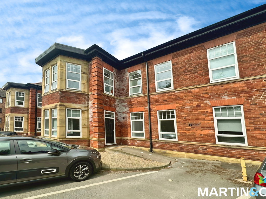 1 bed flat to rent in Henshall, Woodlands Village, Wakefield, West