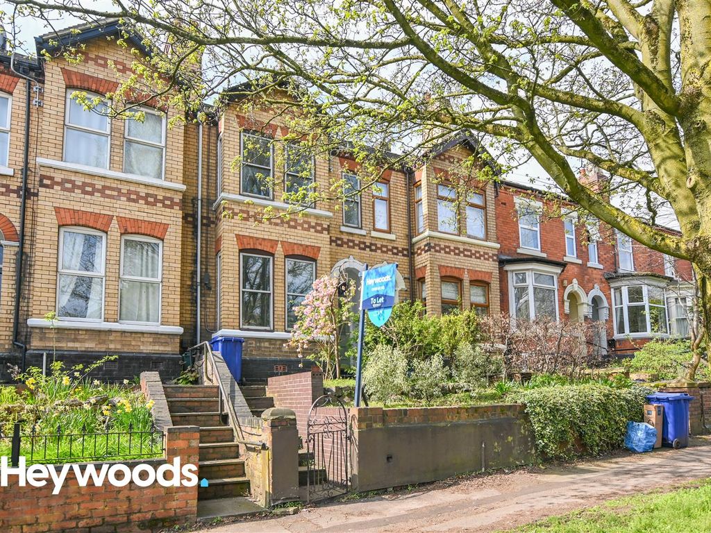 3 bed terraced house to rent in Bradwell Lane, Porthill, Newcastle