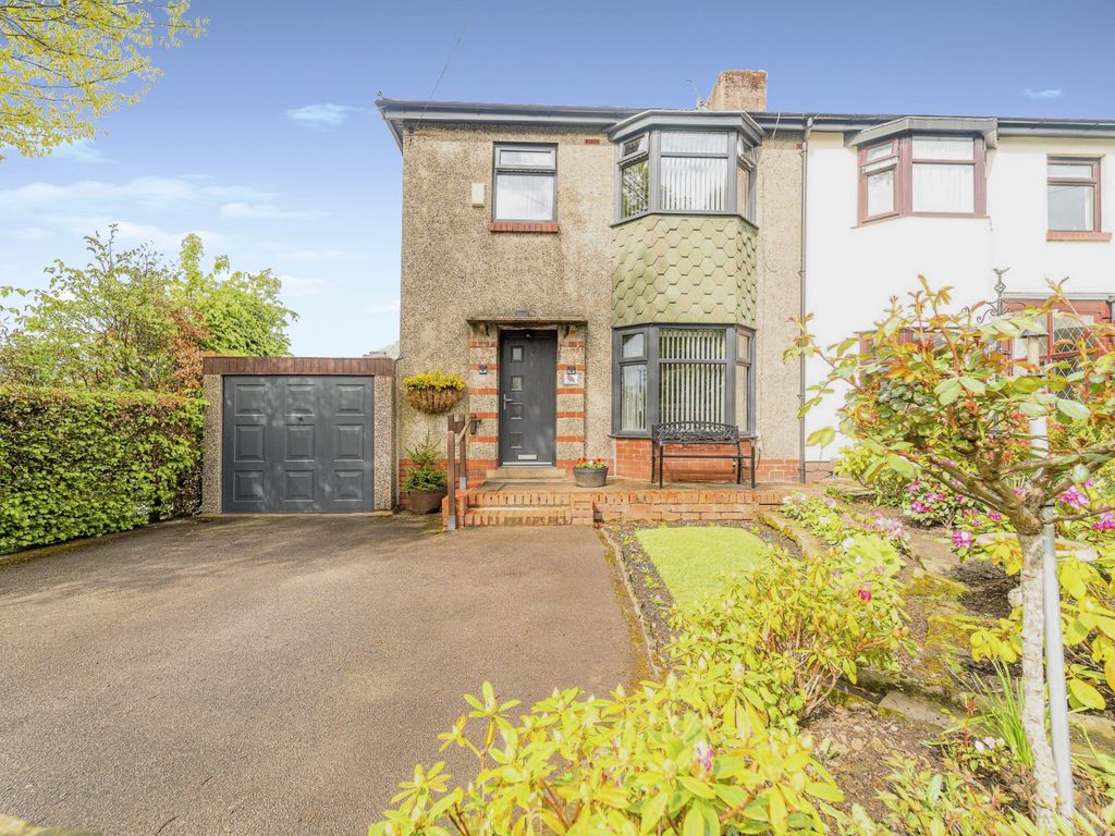 3 bed semidetached house for sale in Rosemount Avenue, Burnley